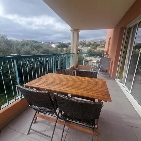 Apartment Agreable Sur Le Port De Vecchio